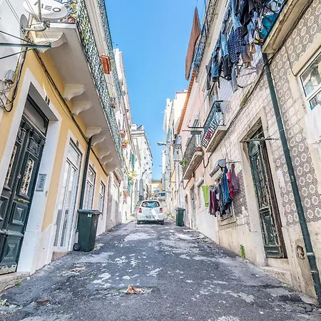 Beguest Cozy Flat Sant 'ana Lisbon